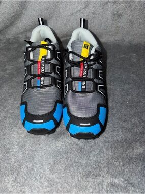 Keep Running Shoes ~Men size 43